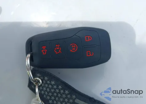 2016 Ford Mustang V6 z USA, uszkodzony, nr VIN 1FATP8EM8G5246963